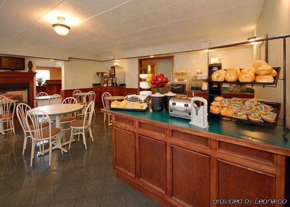 Comfort Inn & Suites Вэст спрингфильд Ресторан фото