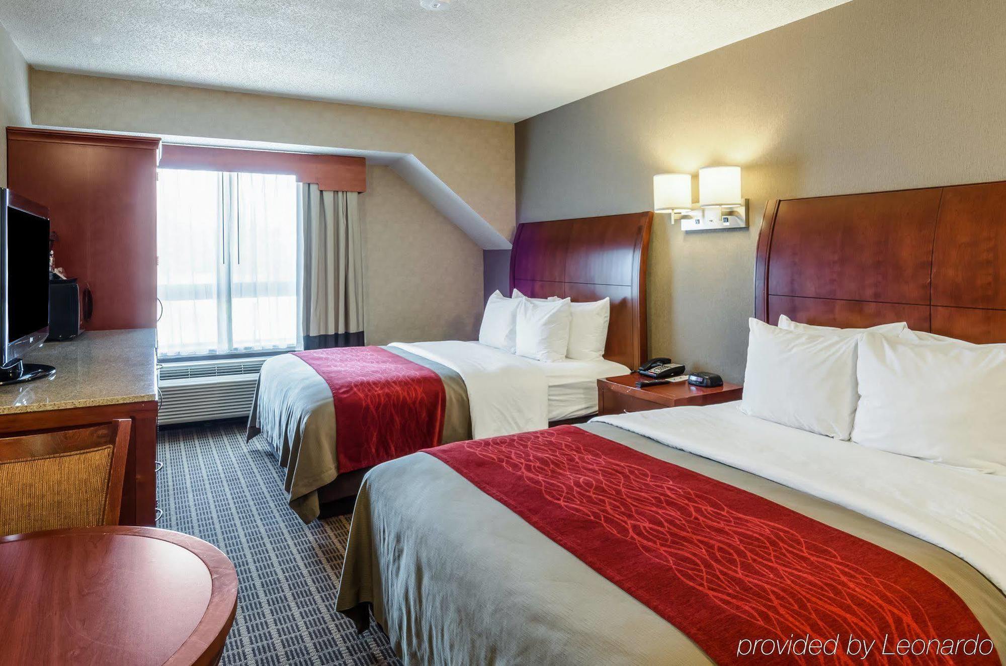 Comfort Inn & Suites Вэст спрингфильд Экстерьер фото
